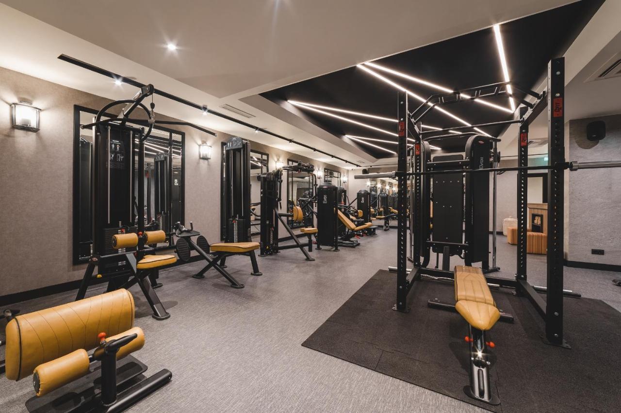 Signum Hotel Подгорица Екстериор снимка